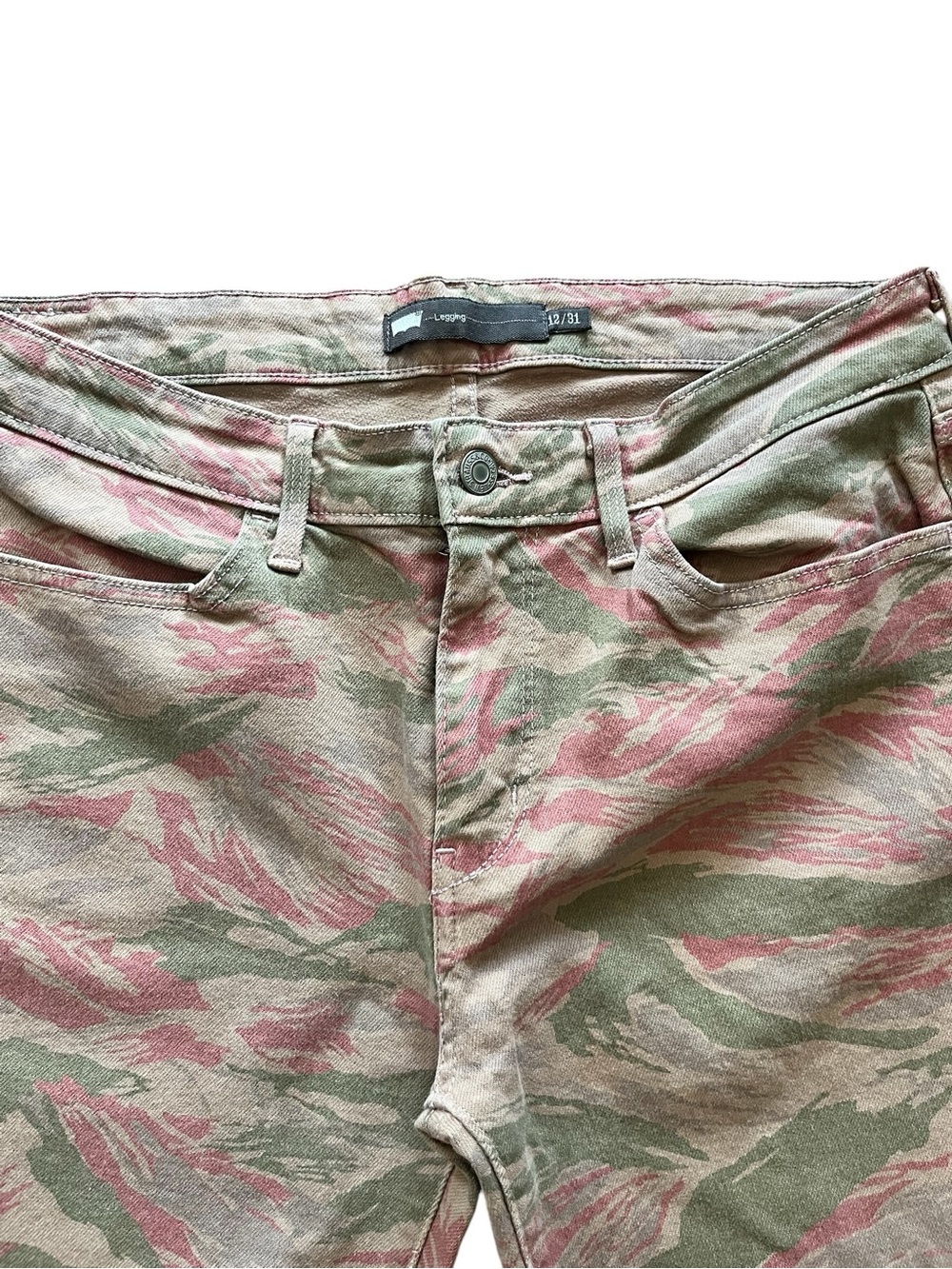 Levi’s camo pink green, legging style jeans – 12 - Picture 3 of 8